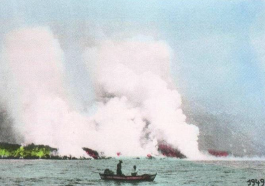 Der Lavastrom des San Juan-Ausbruchs von 1949 bildet die Lavaplattform bei La Bombilla.