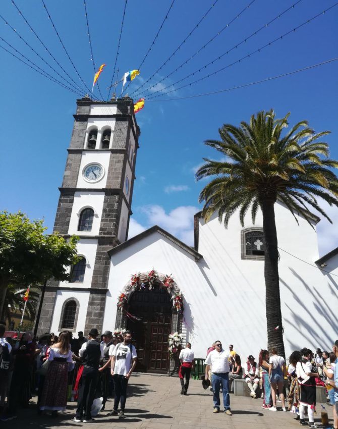 Kirche auf dem Festplatz der Romería